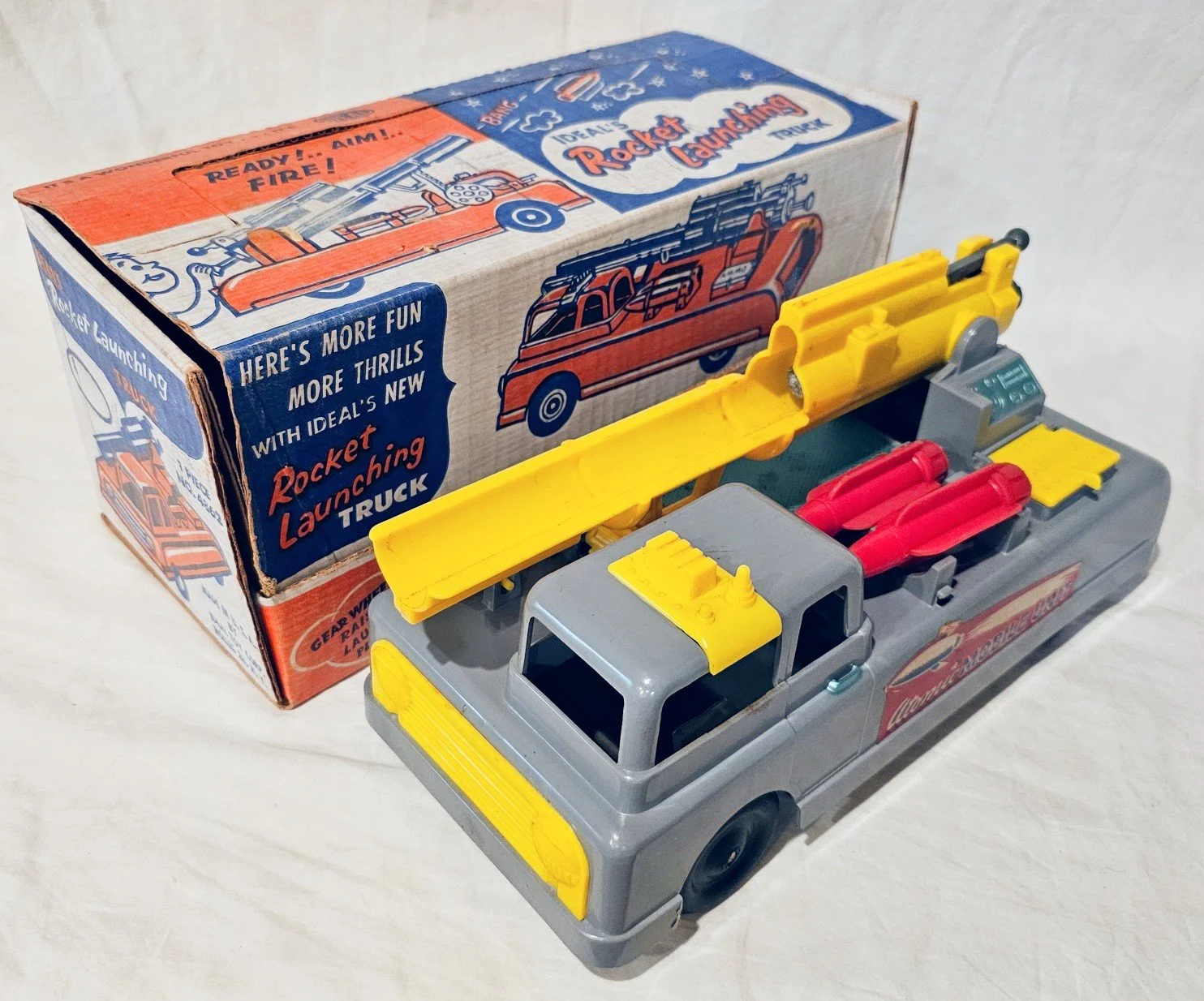 IDROCKETTRUCKOBb.jpg