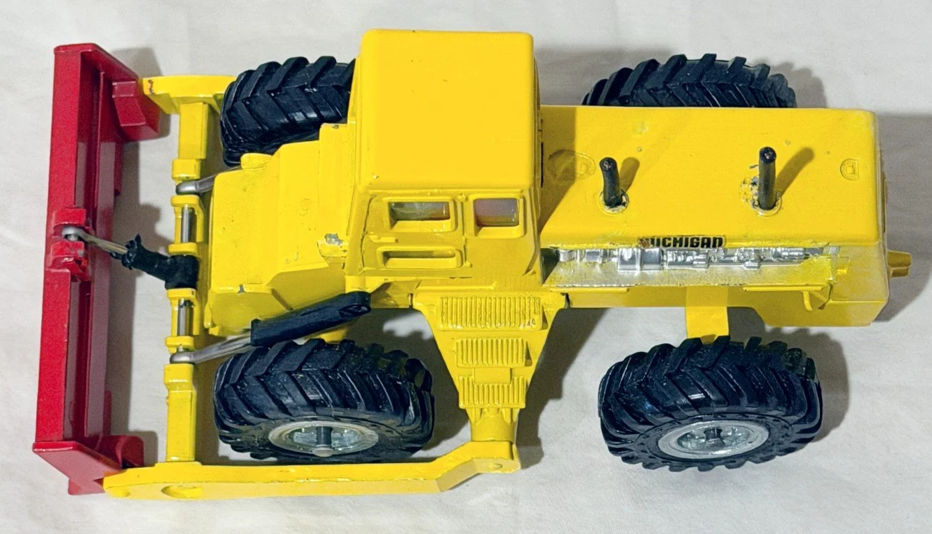 DK976c.jpg