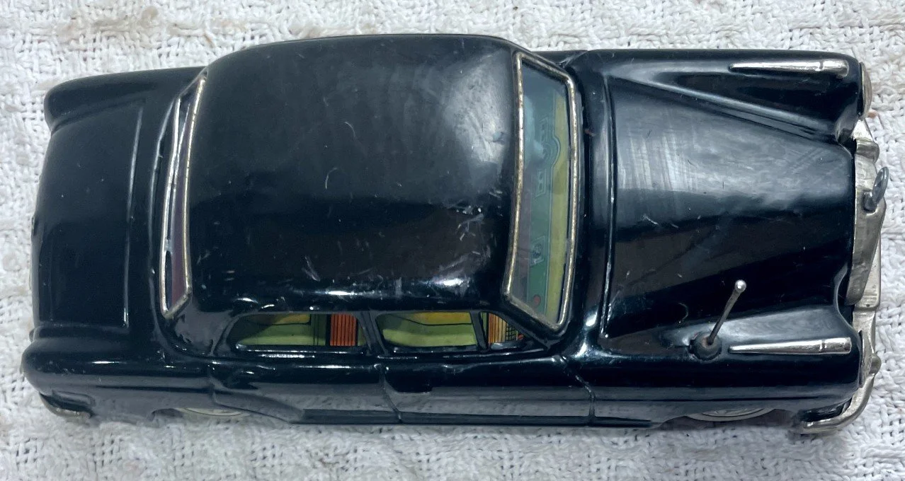 JT8inMERCEDES219.jpg