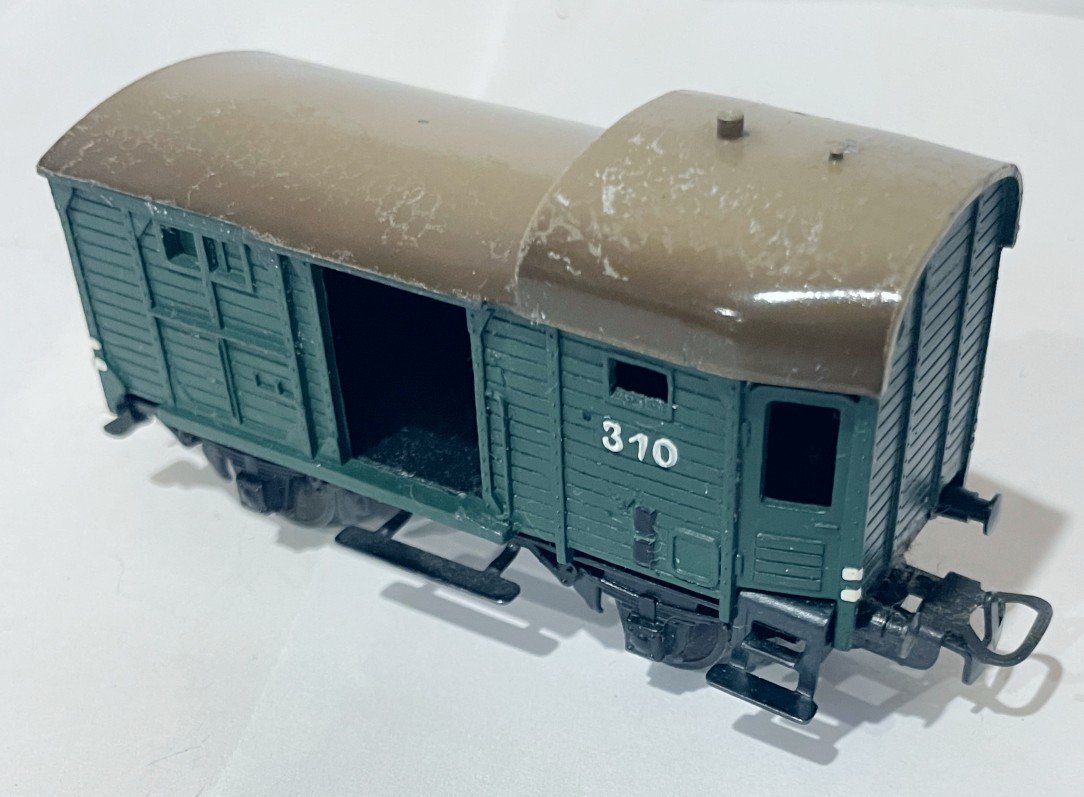 MK310.jpg