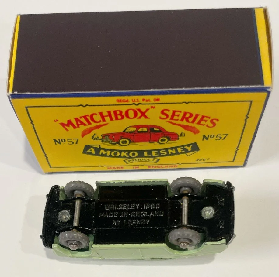 MB57A2OBc.jpg
