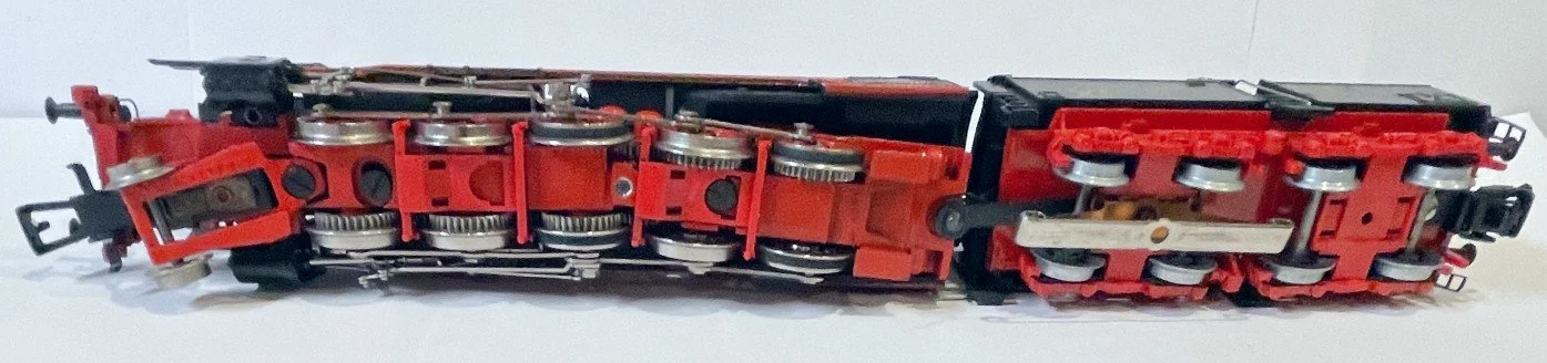 MK3315c.jpg