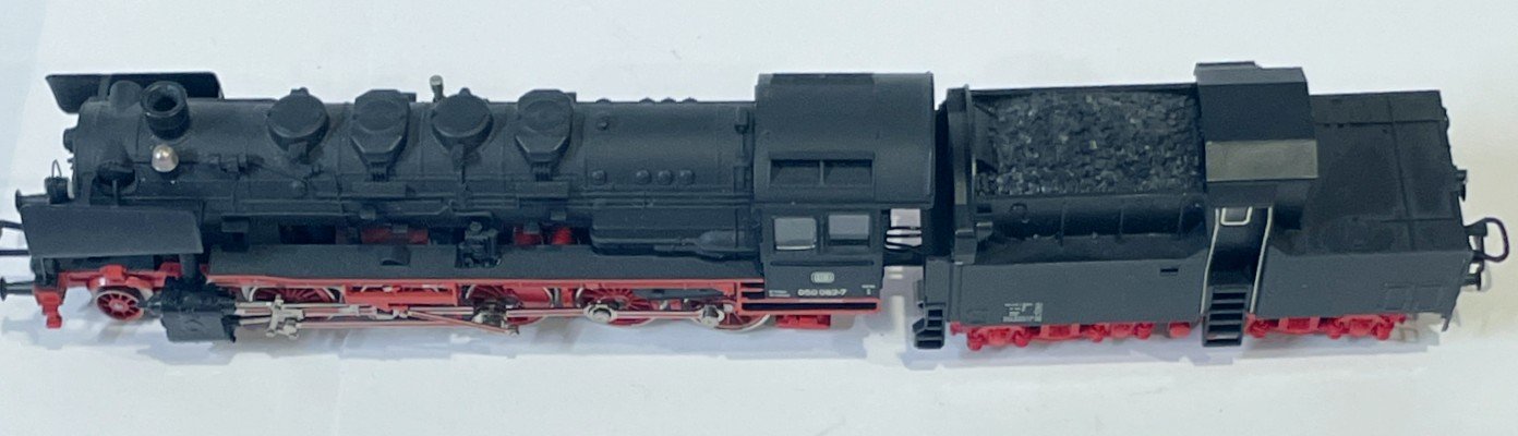 MK3315b.jpg