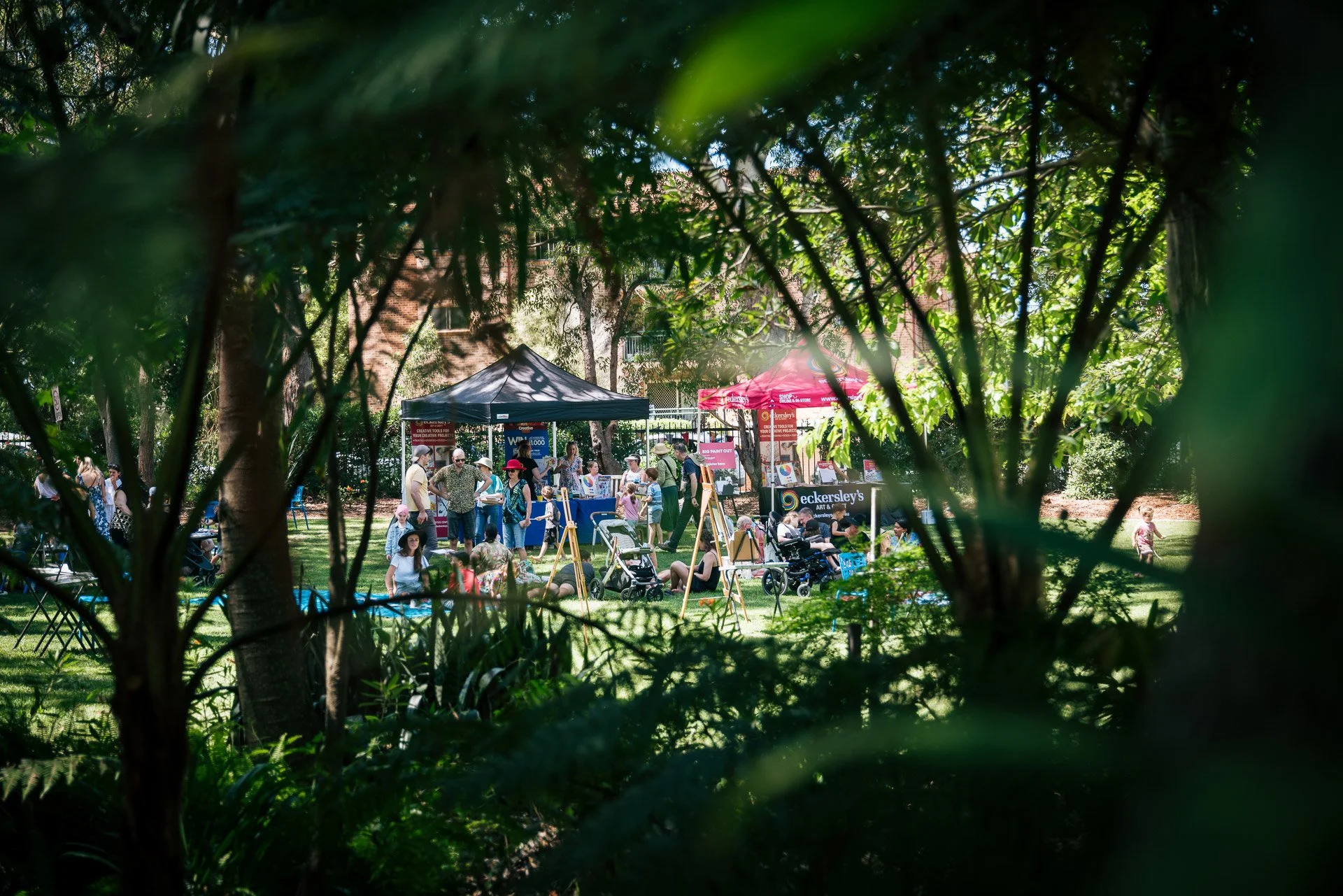 Flore-Vallery-Radot_Hazelhurst-1080851-2.jpg
