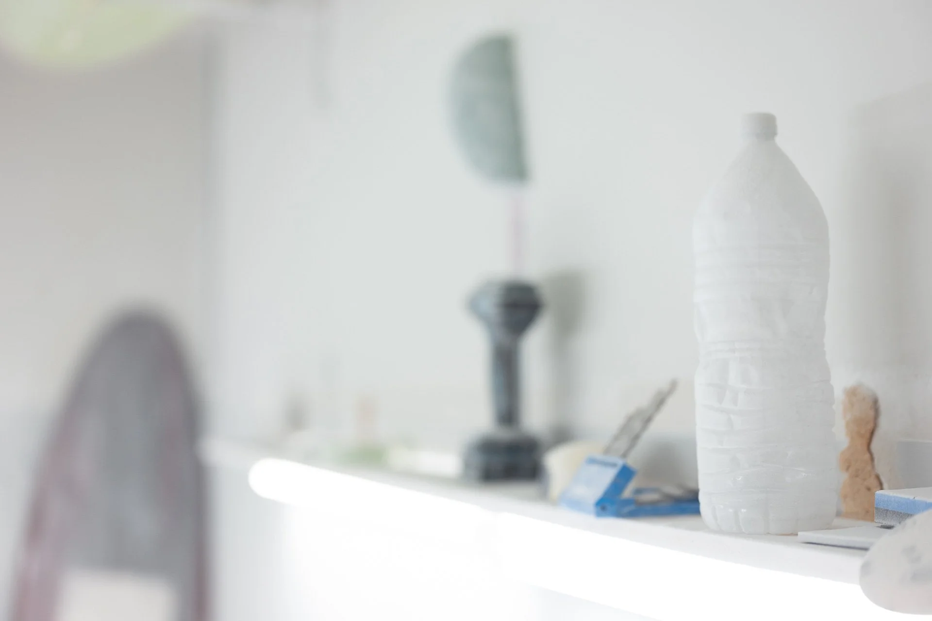 Flore_Vallery-Radot_Stuart_Paterson_Surfboards-1250190.jpg