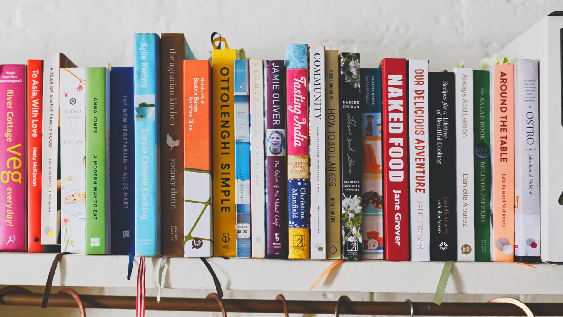 nadine-ingram-cookbook-shelf-documentary-photography-flore-vallery-radot.jpg