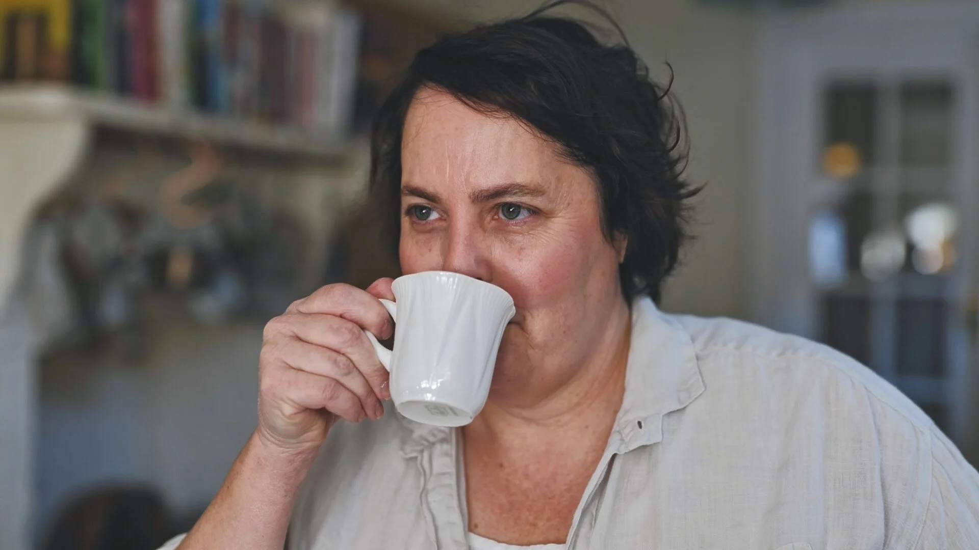 nadine-ingram-portrait-coffee-documentary-photography-flore-vallery-radot.jpg