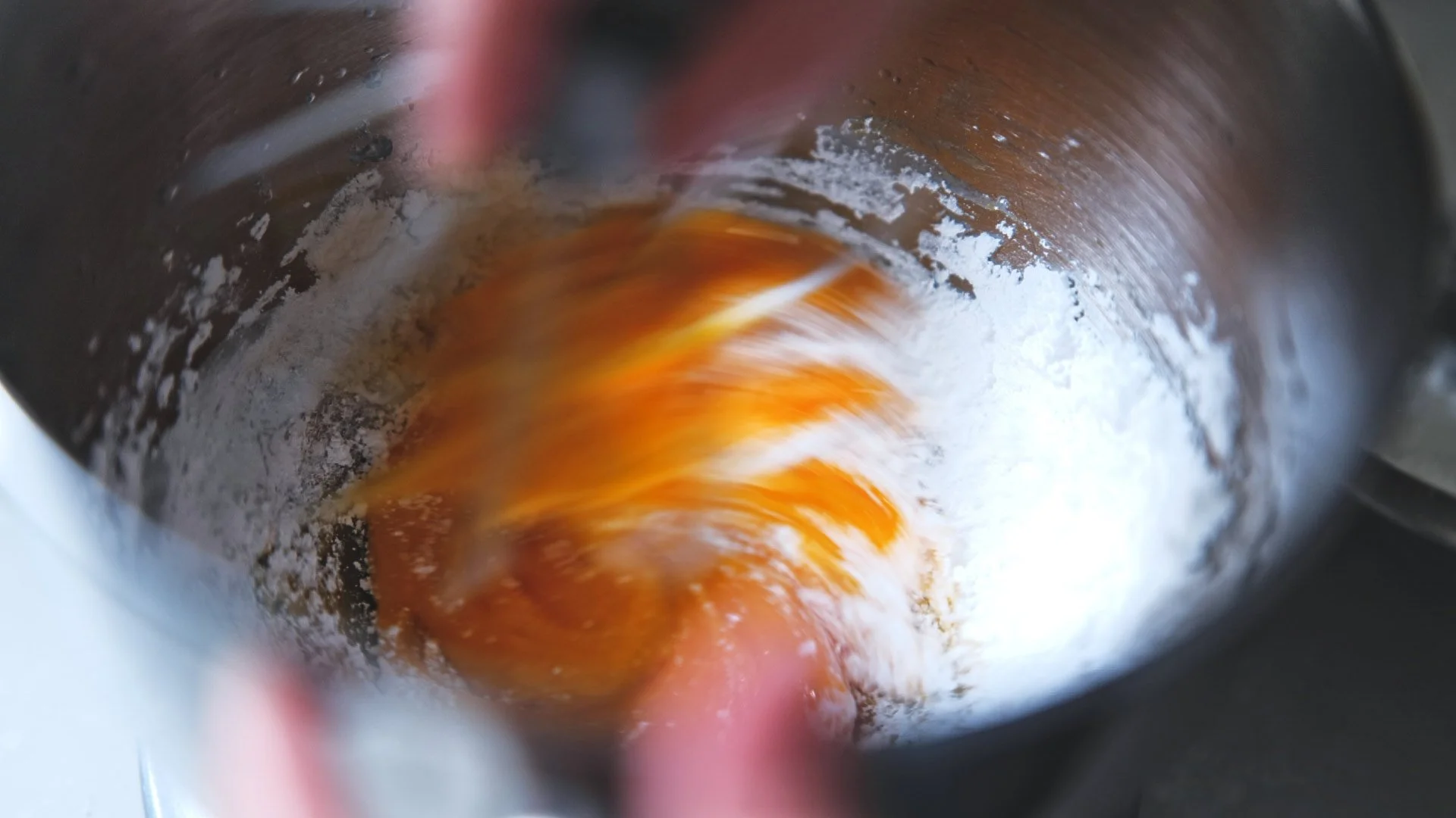 nadine-ingram-whisking-yolk-documentary-photography-flore-vallery-radot.jpg