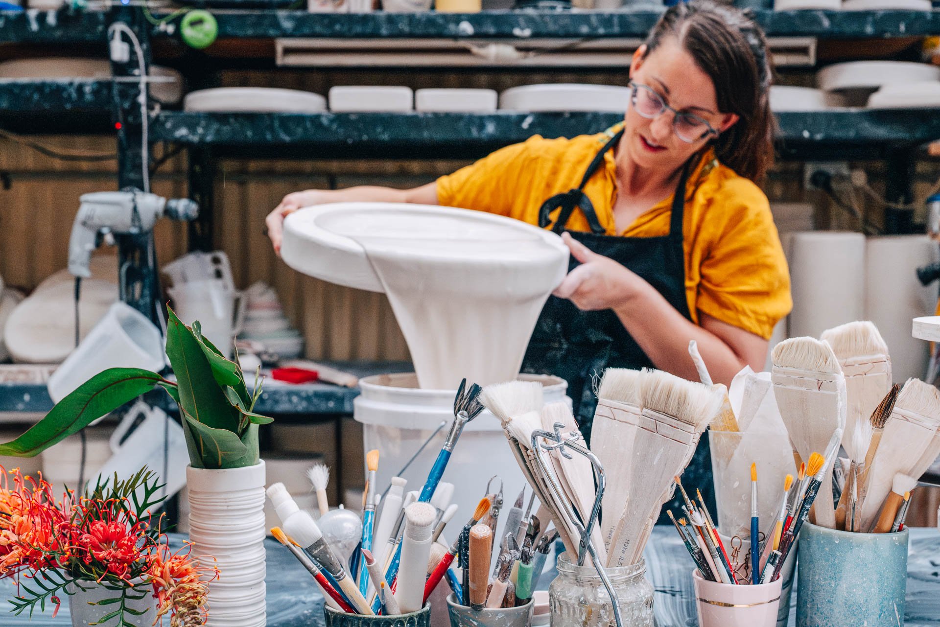 louise-martiensen-louisemstudio-pouring-slip-documentary-photography-flore-vallery-radot-1260543.jpg