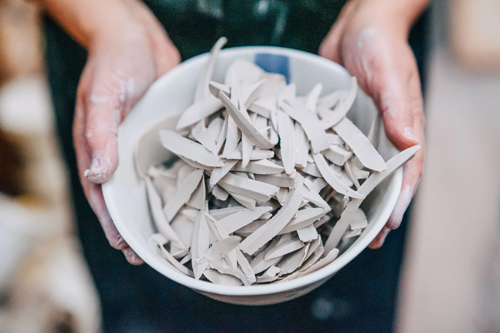 louise-martiensen-porcelain-offcuts-documentary-photography-flore-vallery-radot-louisemstudio.jpg