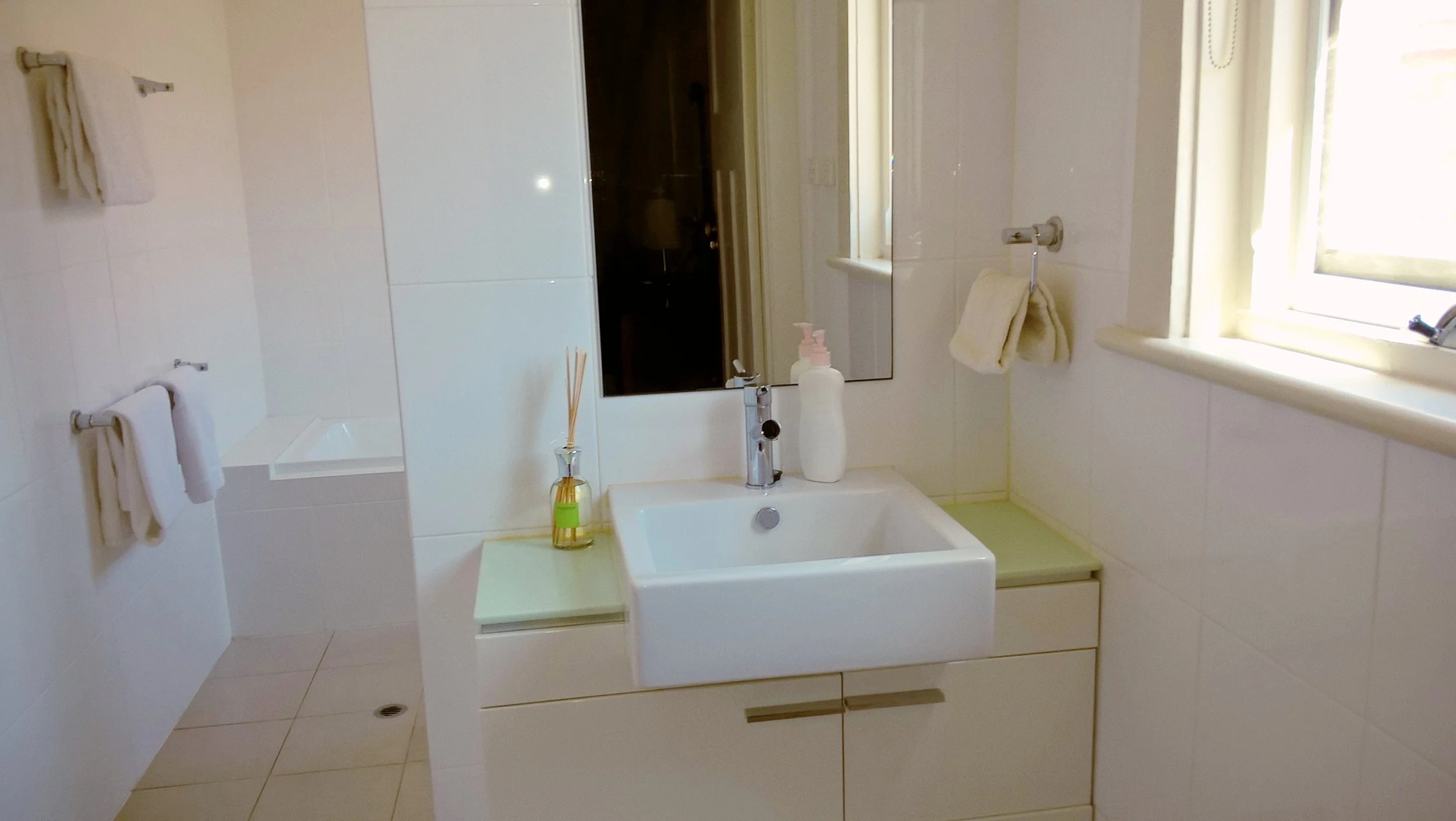 Ensuite.jpg