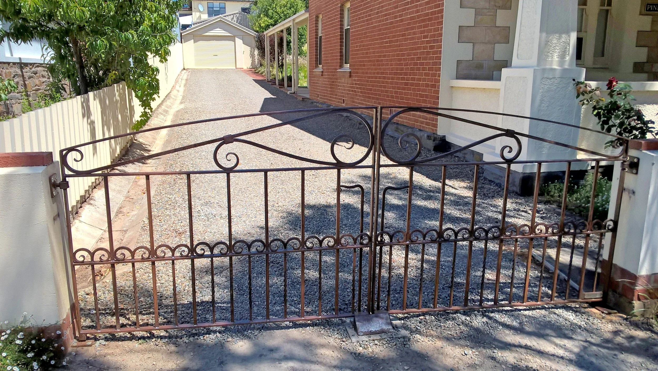 Gates.jpg