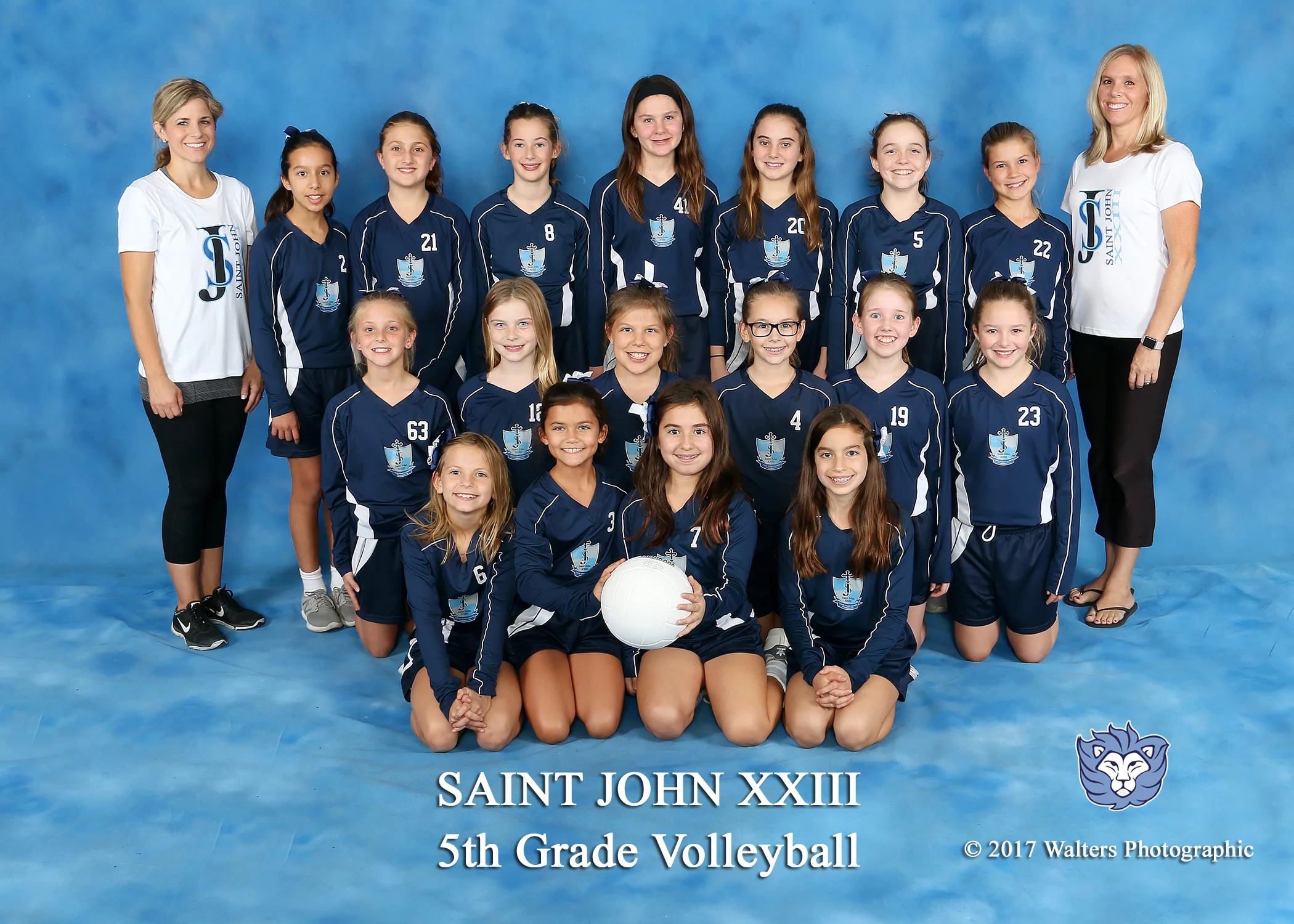 5th grade volleyball.jpg