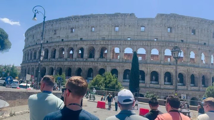 Just had a big milestone - turning 40 🫣😮&zwj;💨🤪😍!! I have always wanted to go to Italy, and it was the perfect birthday trip with my hubby ❤️👩🏻&zwj;❤️&zwj;💋&zwj;👨🏻. We went to Rome and Positano in the Amalfi Coast. I took sooooo many photos