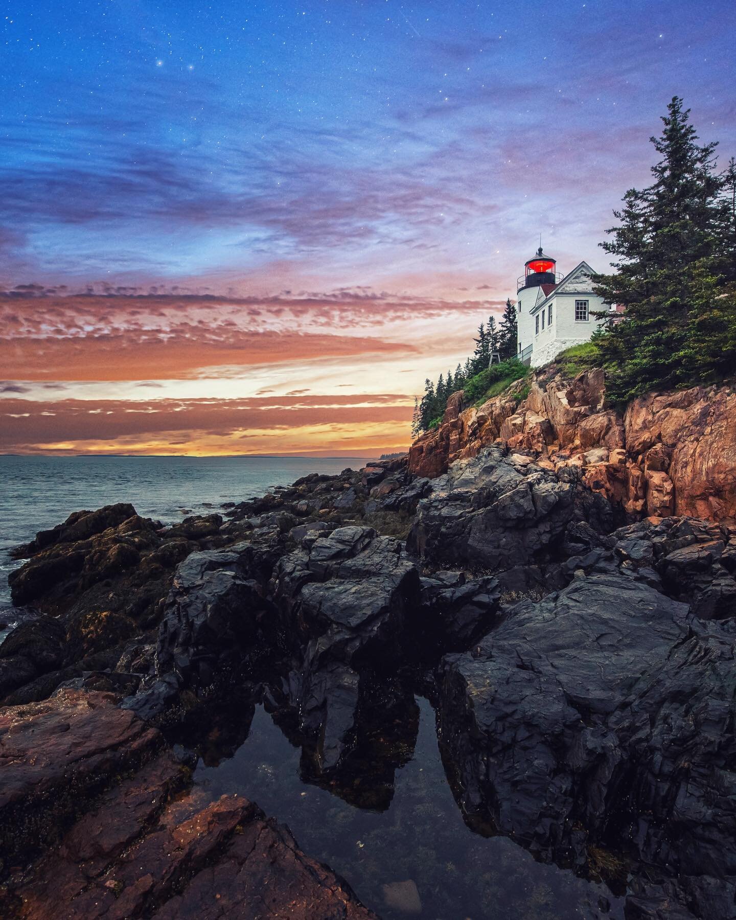 This beauty appeared on the America the Beautiful quarter in 2012! Loving the red light 😍 #acadianationalpark 

&ldquo;The Bass Harbor Head Light Station is located in Tremont, Maine, marking the entrance to Bass Harbor and Blue Hill Bay on the sout