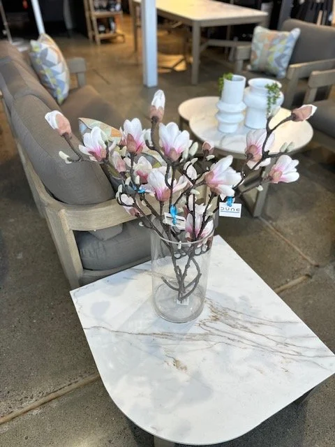Sonata cnr table porcelain top.jpg