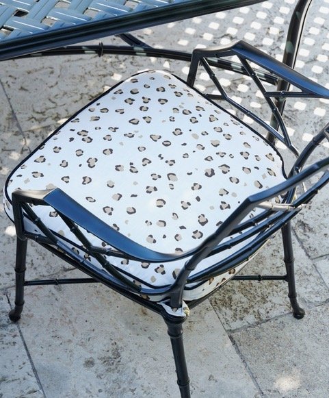Calcutta dining seat.jpeg