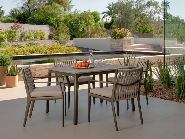 BJ_H_Small Dining.jpeg