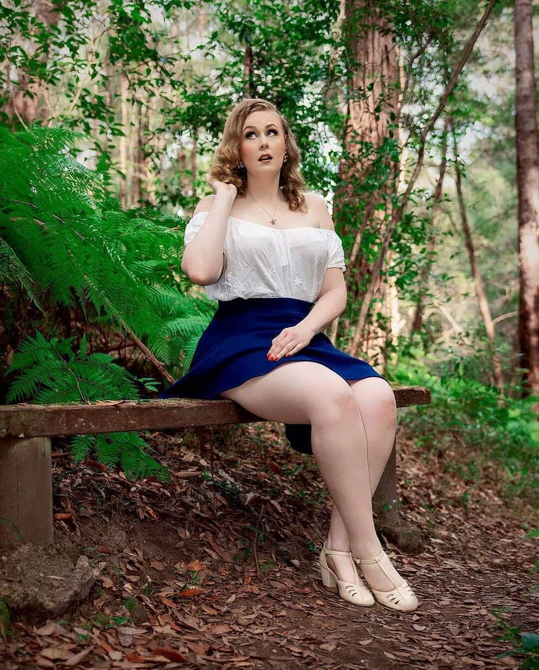 Hair and makeup by Dianne ❤️
#Repost @diamond_deville_au
&mdash;&mdash;
Welcome to the jungle 🌿
.
Pinup princess @miss_daisy_monroe 😍
HMU @diannemurphymua 💄
.
#jungle #welcometothejungle #bluemountainsphotographer #bluemountains #sydneyphotographe