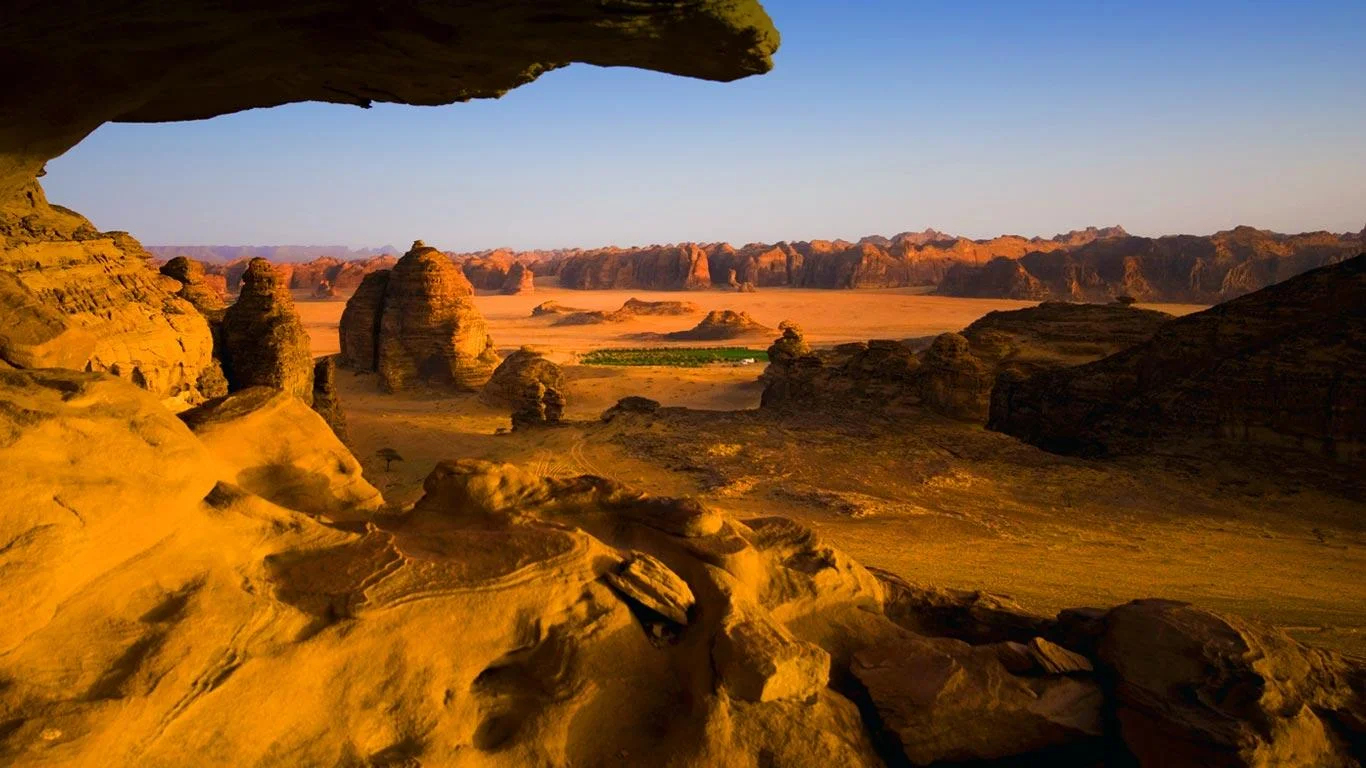 Desert near the oasis city of Al-'Ula, Saudi Arabia 20130324.jpg