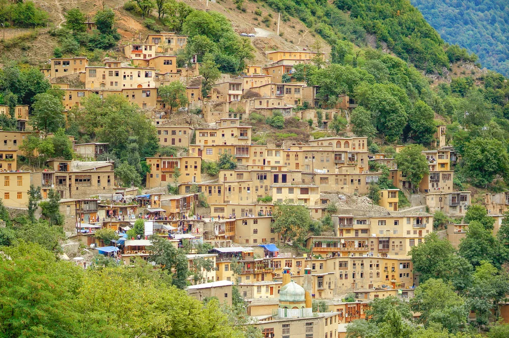 shutterstock_343001582-masuleh-vilage-gilan-iran.jpg