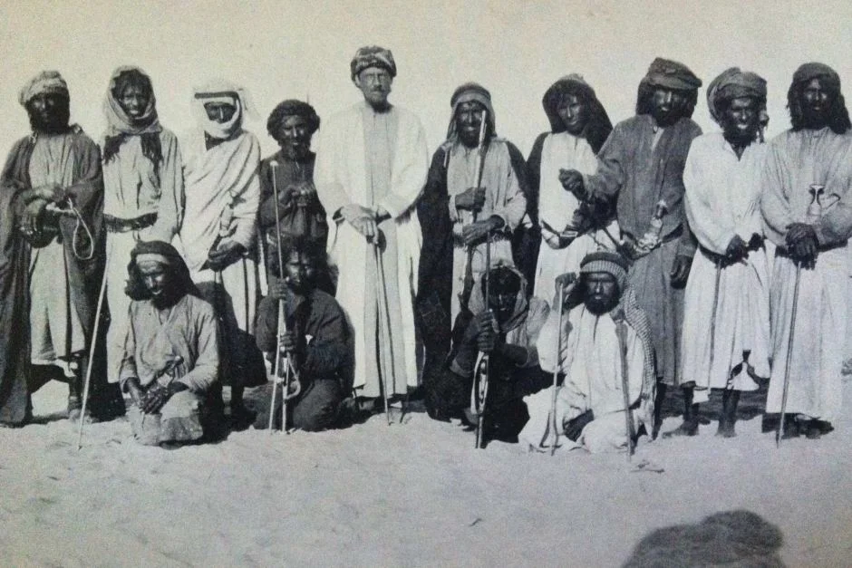 7063852-3x2-940x627 omani arabs.jpg