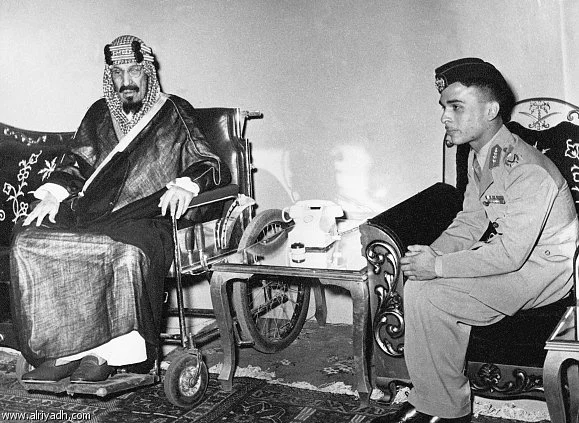 king abdulaziz king hussein.jpg
