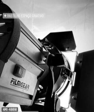 All that's missing is the camera and the action! 🎬 🙌
FilmGear&reg; HMI series are famed for their &quot;no black donut&quot; reflectors, the durability and reliability. 💪

Find out more at https://www.youtube.com/watch?v=oWI8CN7jpKg
323.780.8880
w