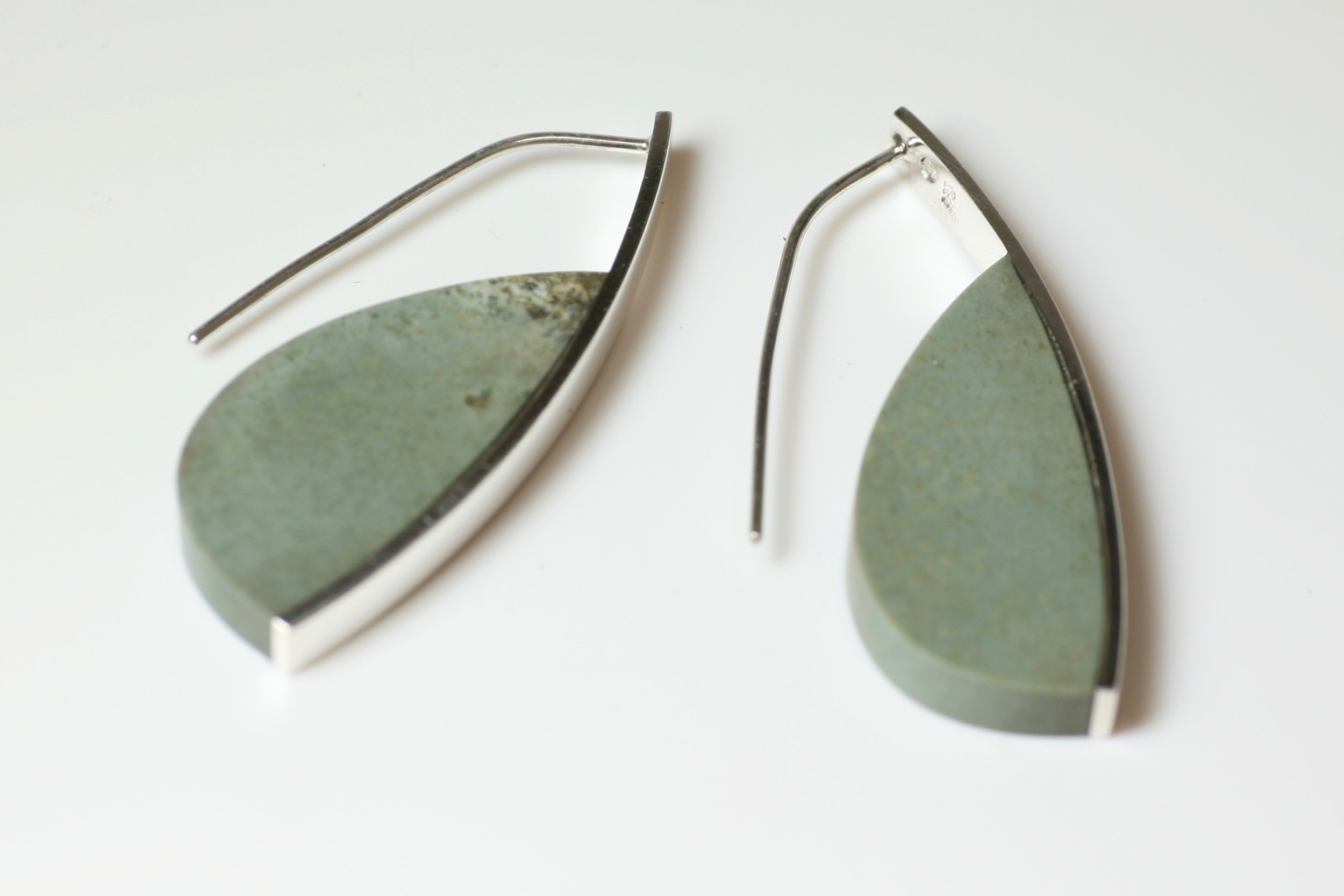 Curve Earrings #1