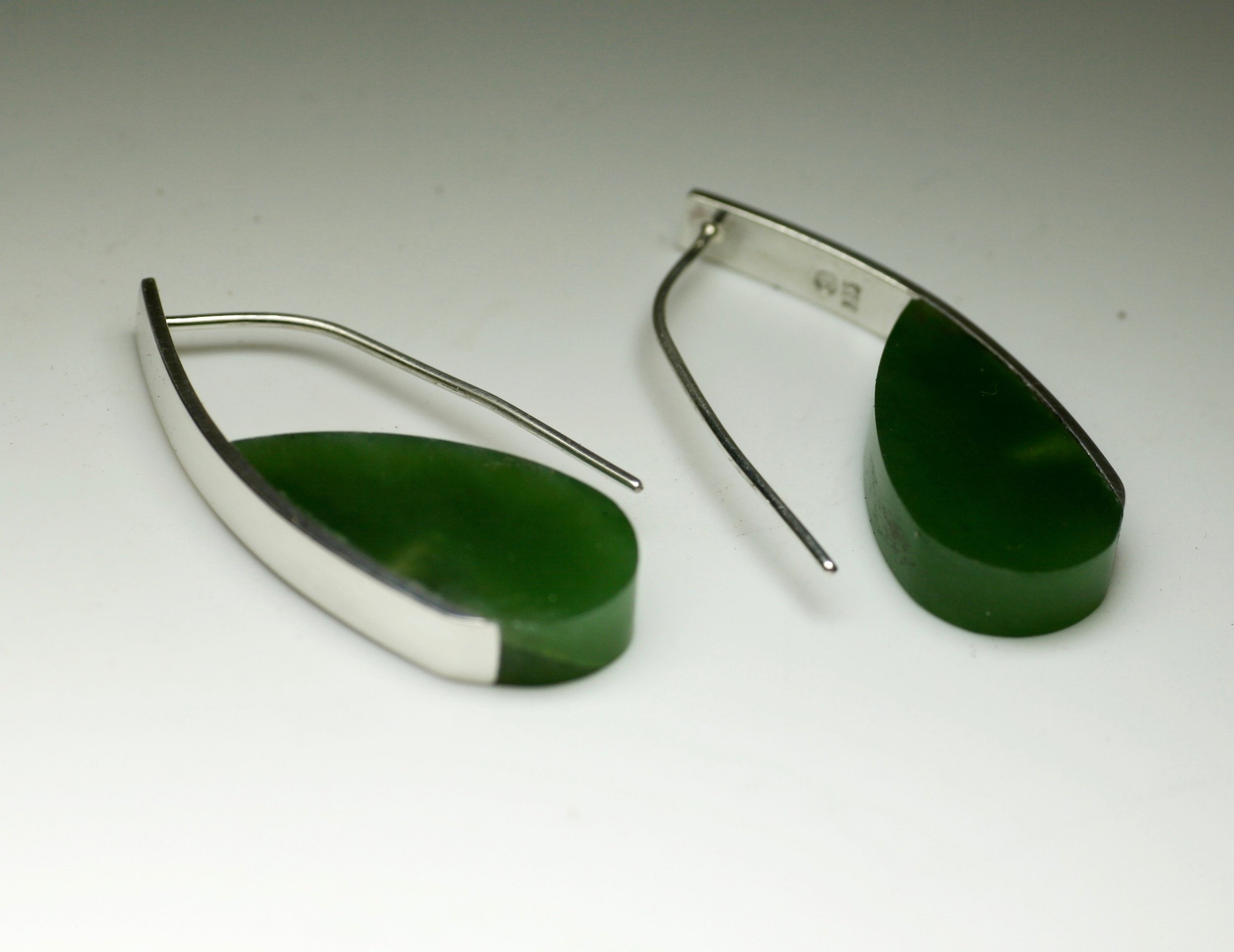 Small Curve Earrings