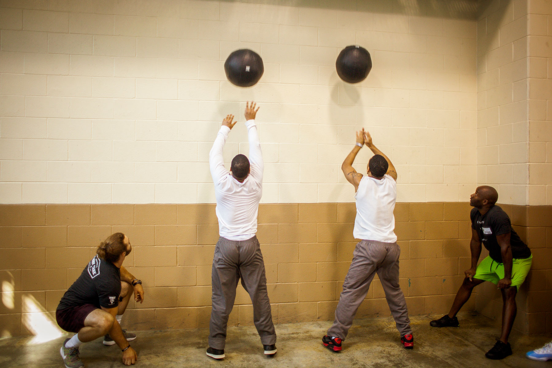 kings-of-grit-medicine-balls-web.jpg