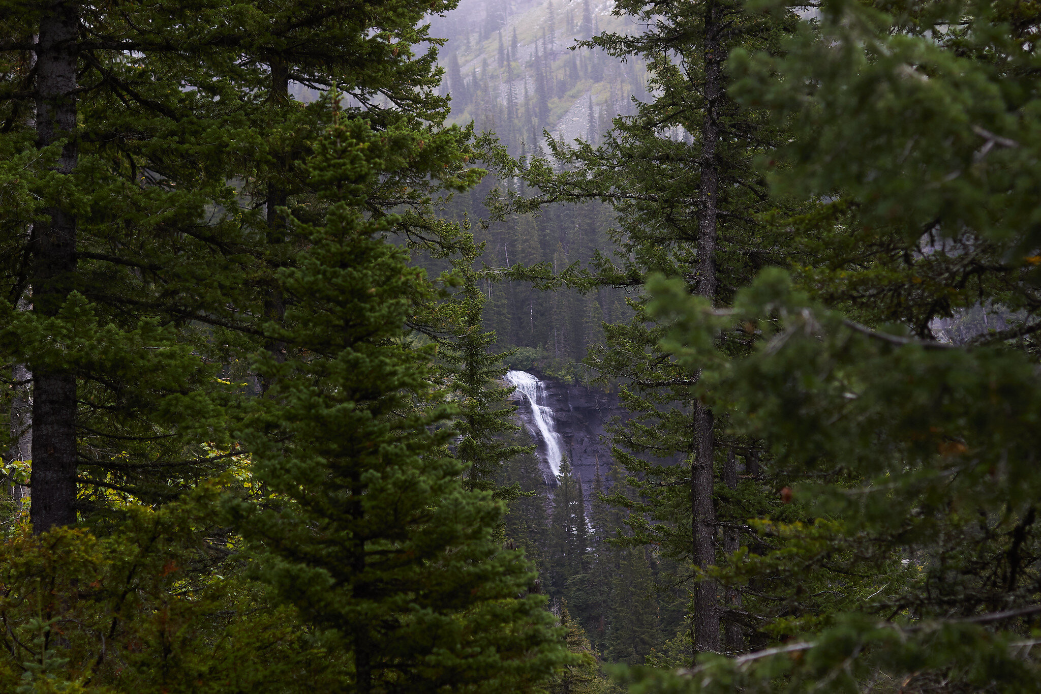 Waterfall-sRGB.jpg