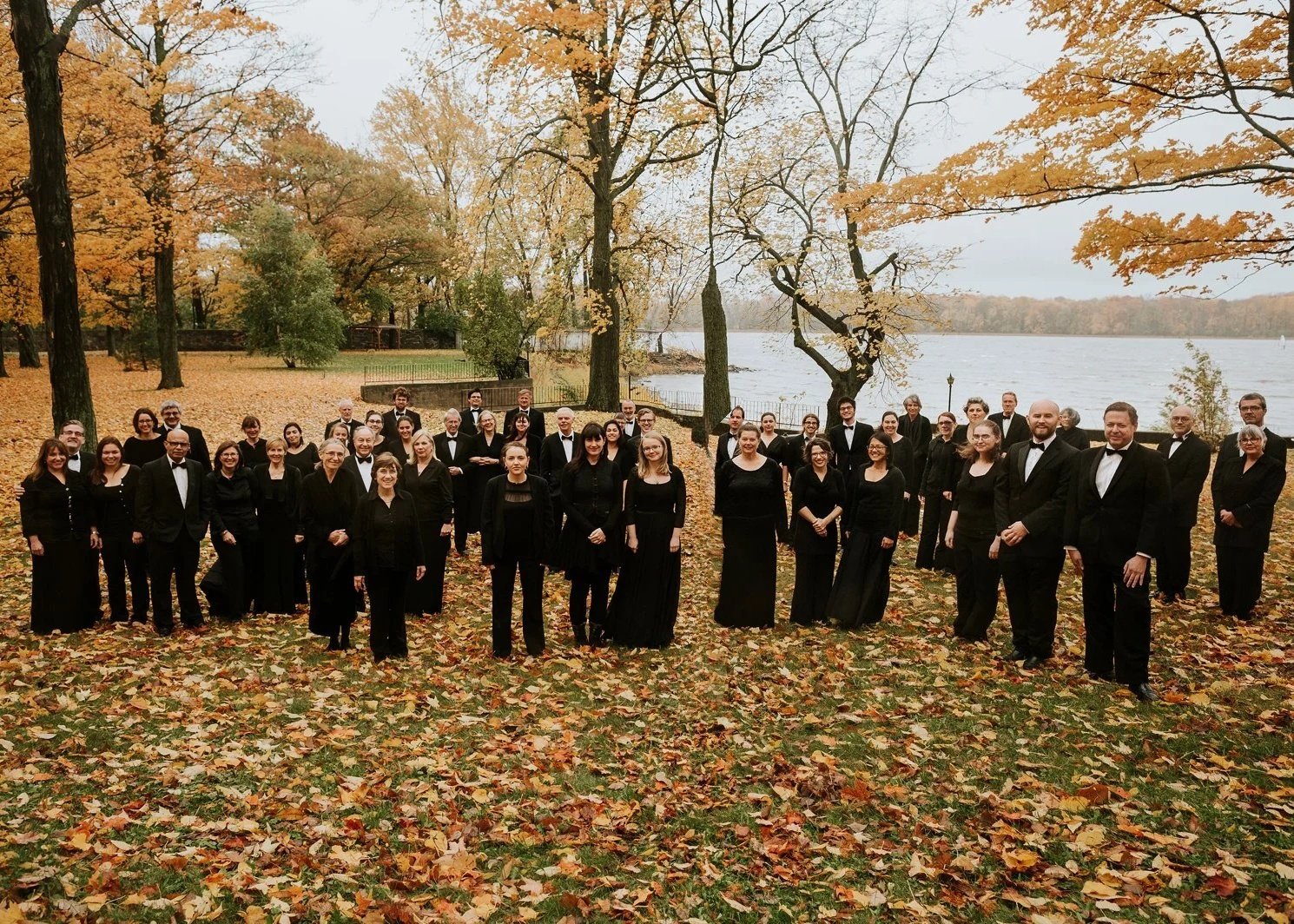 choir_closer_together.jpg