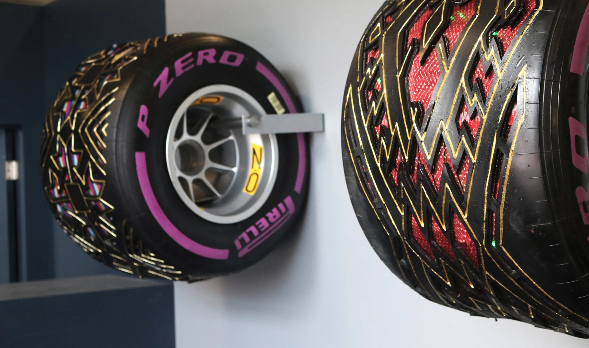 F1_04.jpg