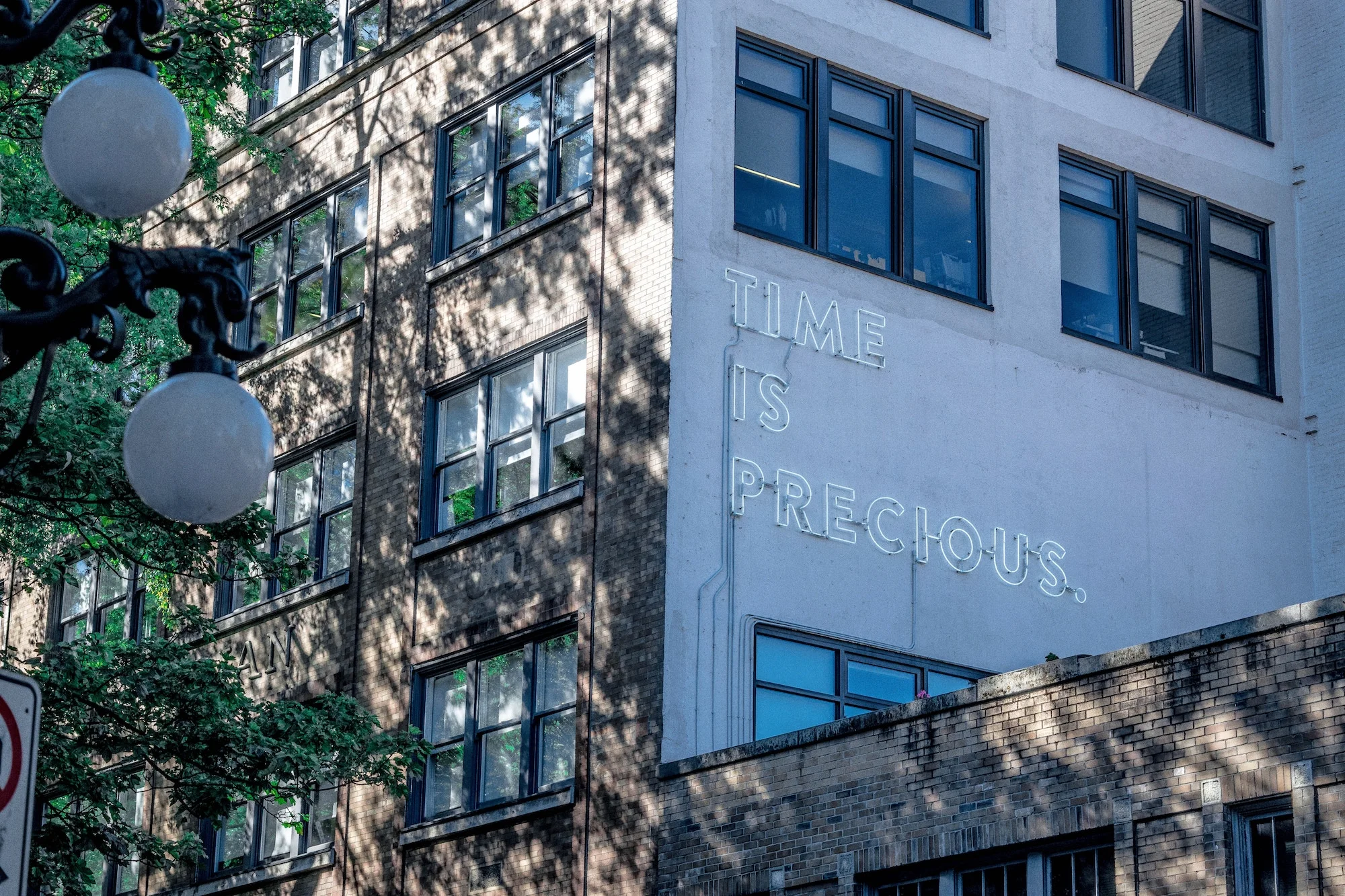 joe-hu-403446-unsplash copy.jpg