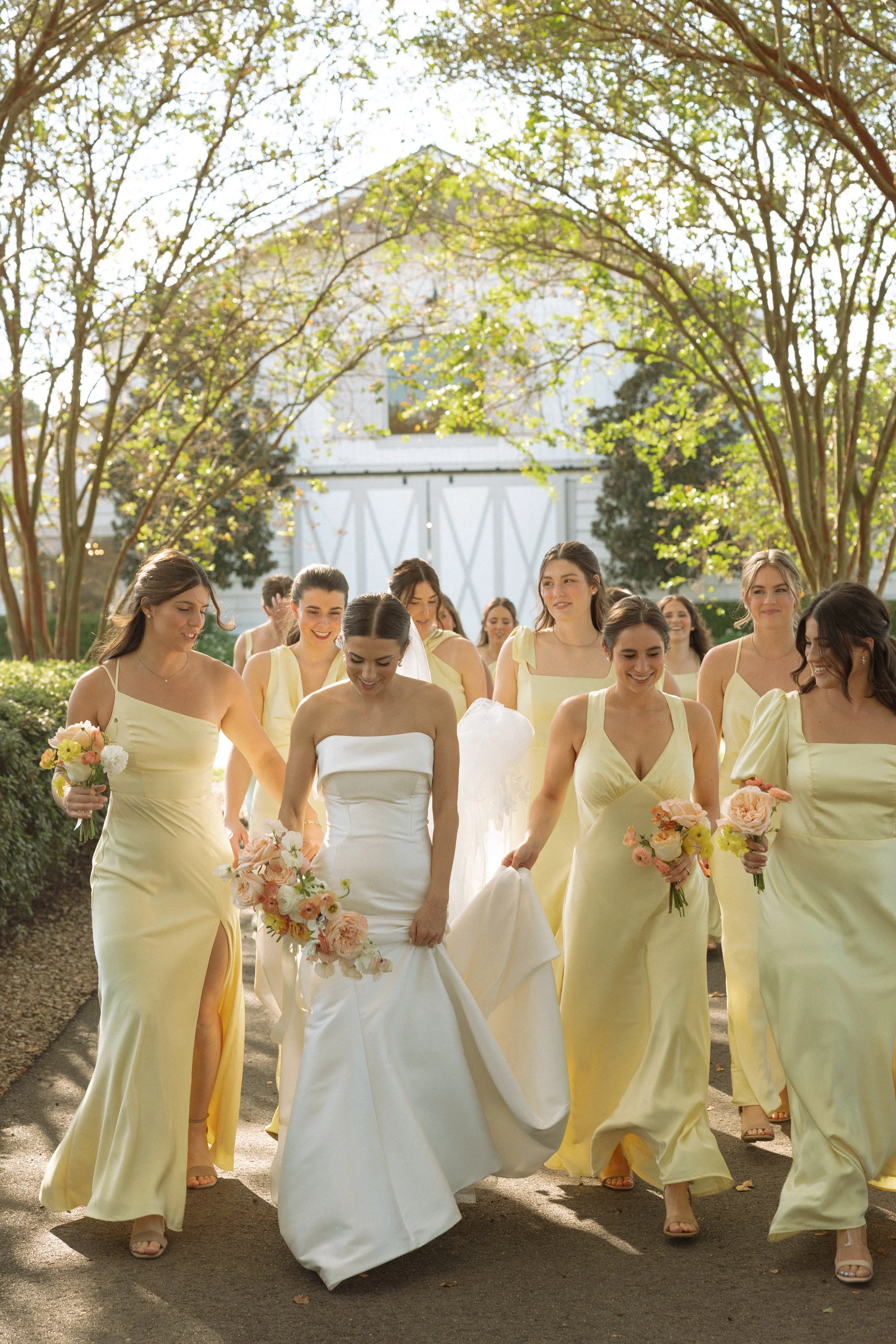 Taylor_Mills_Photography-elise_and_brennans_wedding_the_berry_barn_amite-19.jpg