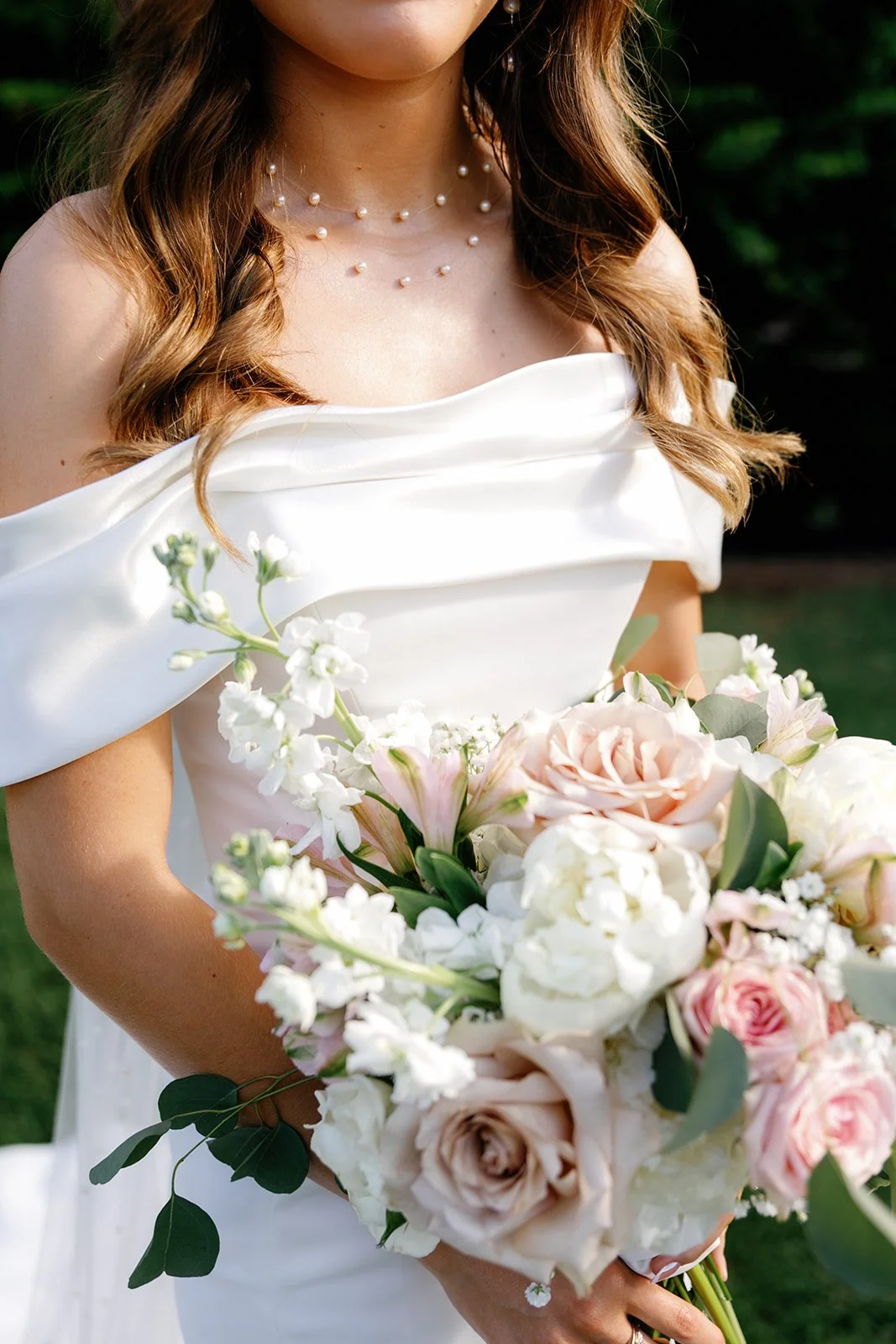 How to Make a Non-Traditional Wedding Feel Luxurious