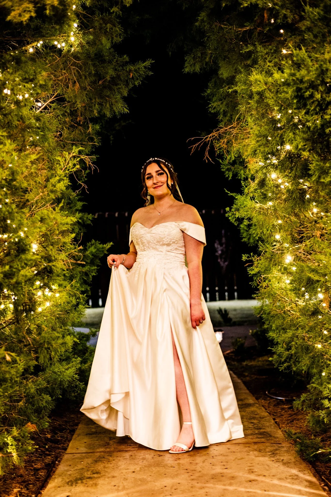 What 5-Star Reviews Say Without Saying (And Why Couples Trust Them)