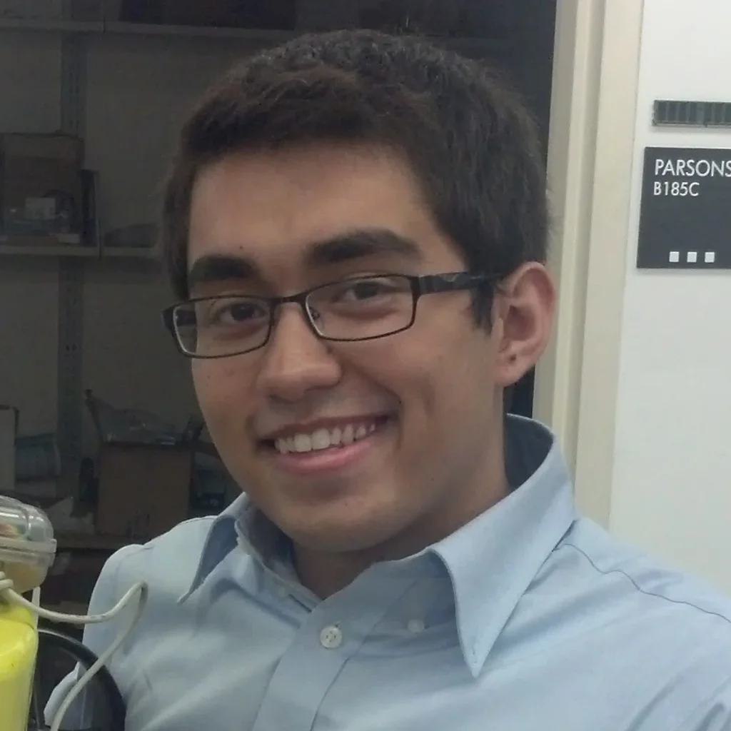 Ben Chasnov (2016) PhD Candidate at UW