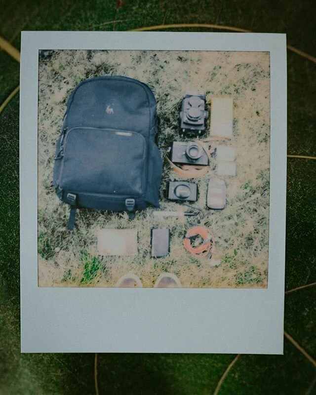 ⠀
a l r i g h t !⠀
⠀
Here is my take on the @brevite #breviteflatlaychallenge - it shows what I have with me anyday, everywhere I go. ⠀
⠀
For me it is:⠀
- the trusty Leica M6⠀
- a Yashica Mat 124-G for all my mediumformat needs ⠀
- Olympus XA2⠀
- Sek