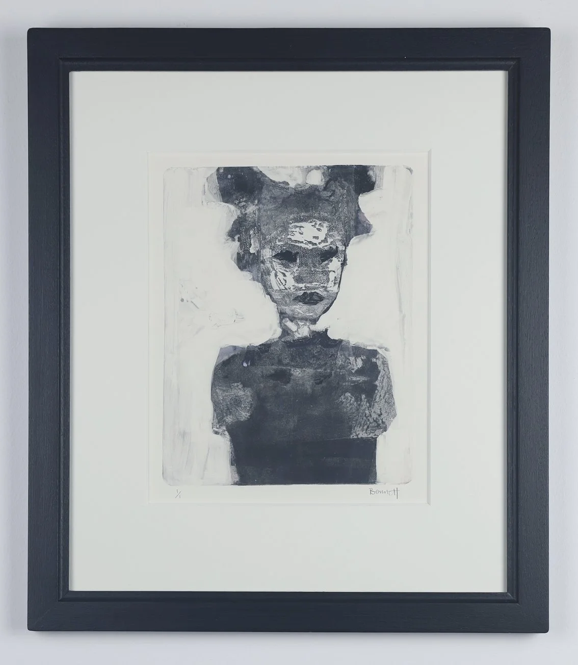 Bunches n Shrug in frame.jpg