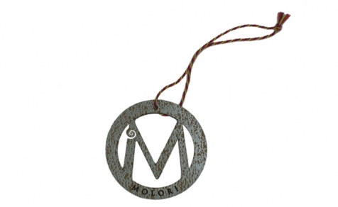 Die-cut printed hang tag with string