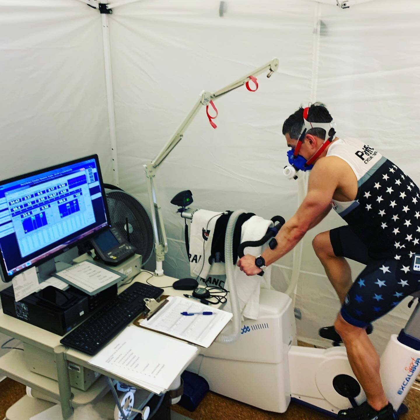 TriStar Athletes Northeast, Jeff Schleppy heat testing with @endurancedave starting off with an hour at 93&deg; on the bike at 180 Watts... followed by a time trial run in the same heat&hellip; And then some cooling recovery with Skimo?! #crazy #fit 