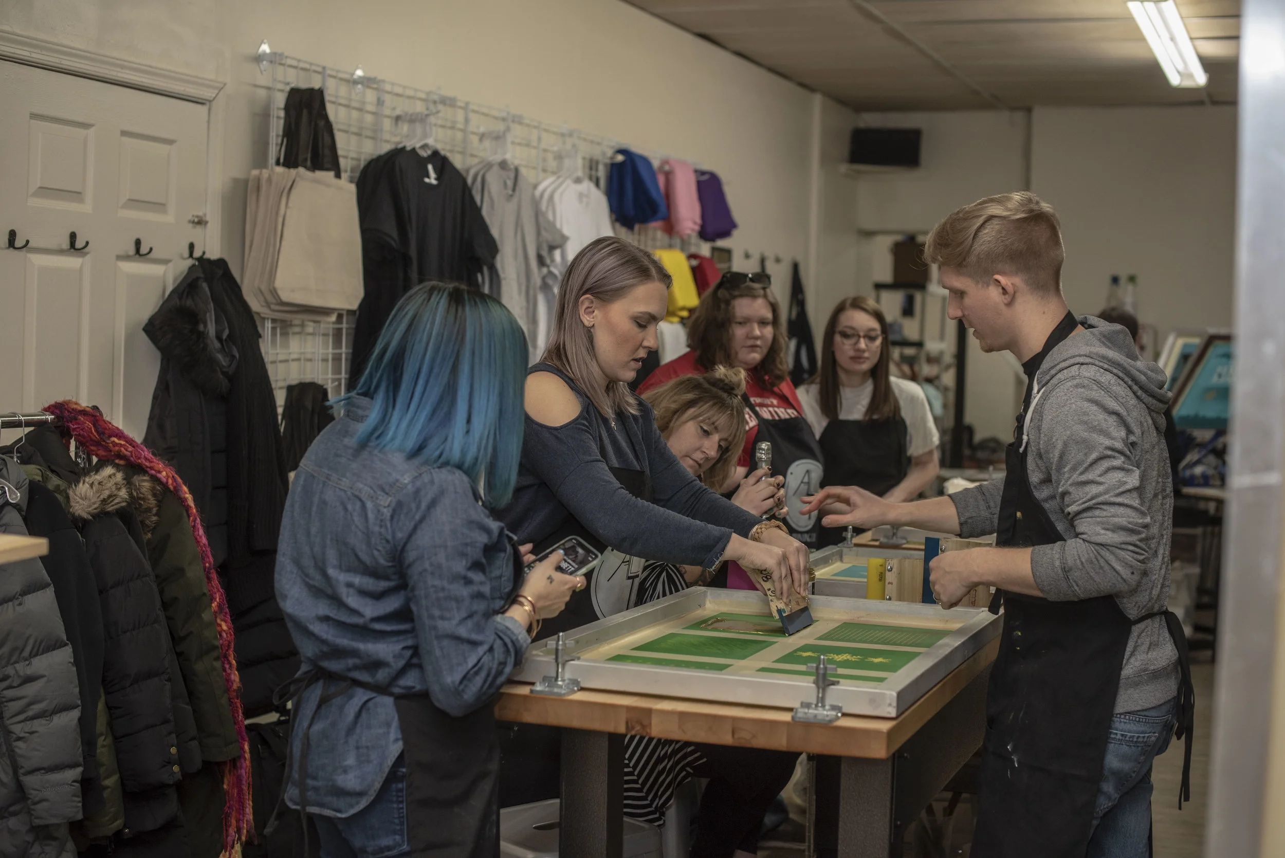 Teaching screen printing