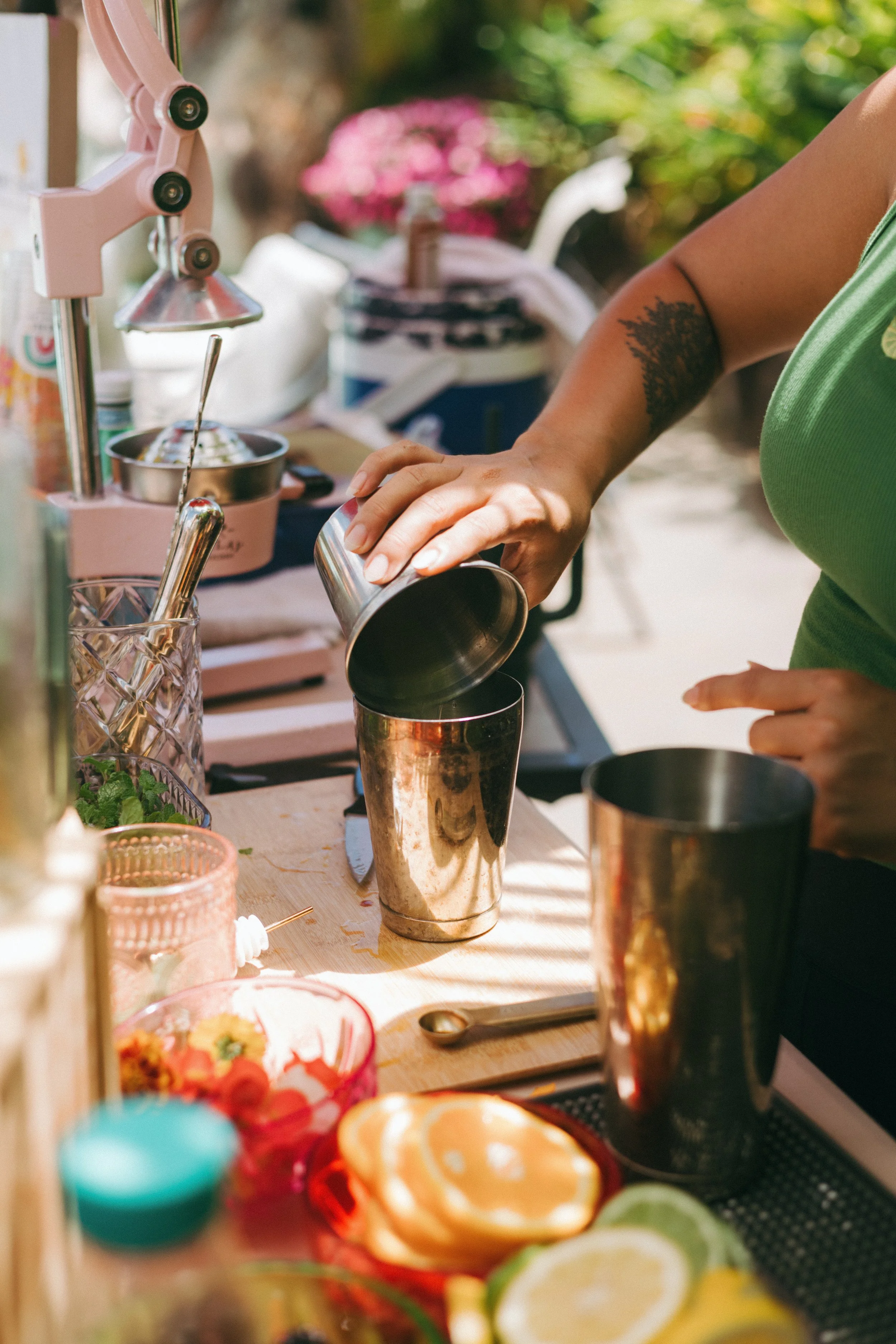 Laa kea mobile wellness bar serving Oahu brides and grooms herbal support wedding