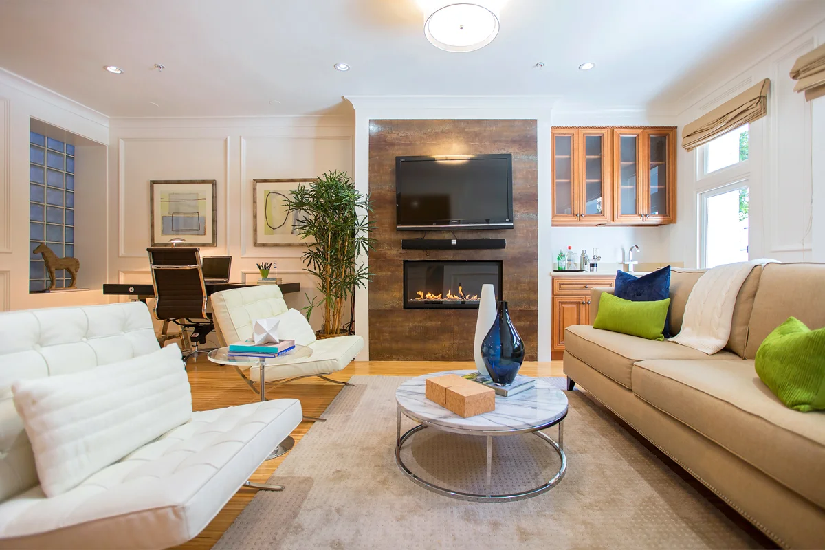 lauren kraus living room.jpg