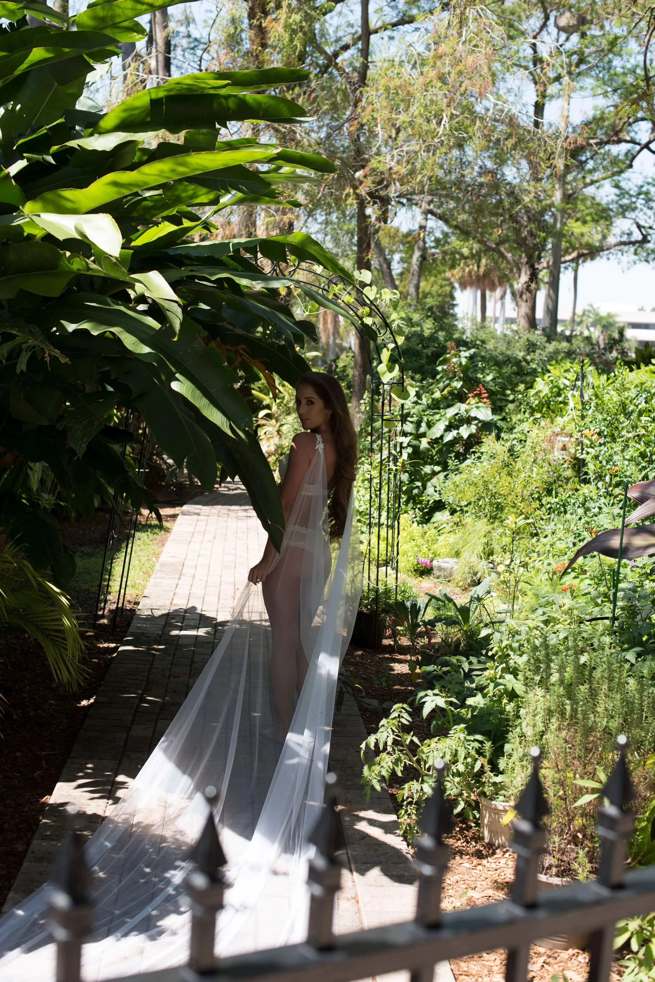 Bridal Boudoir by Graciela Valdes Photography (21).jpg