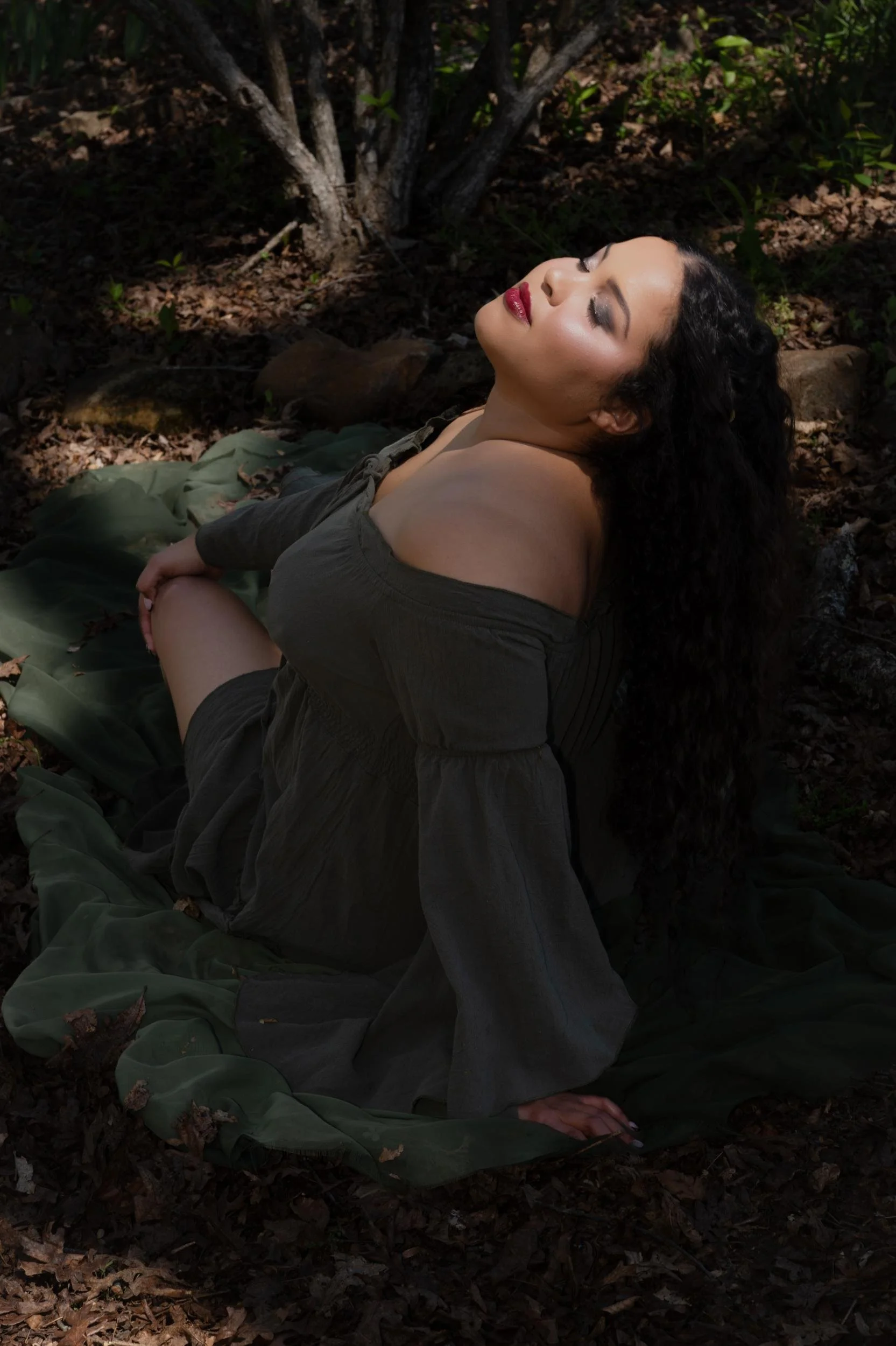 Graciela Laurent Photography - nature boudoir in nature 8.jpg