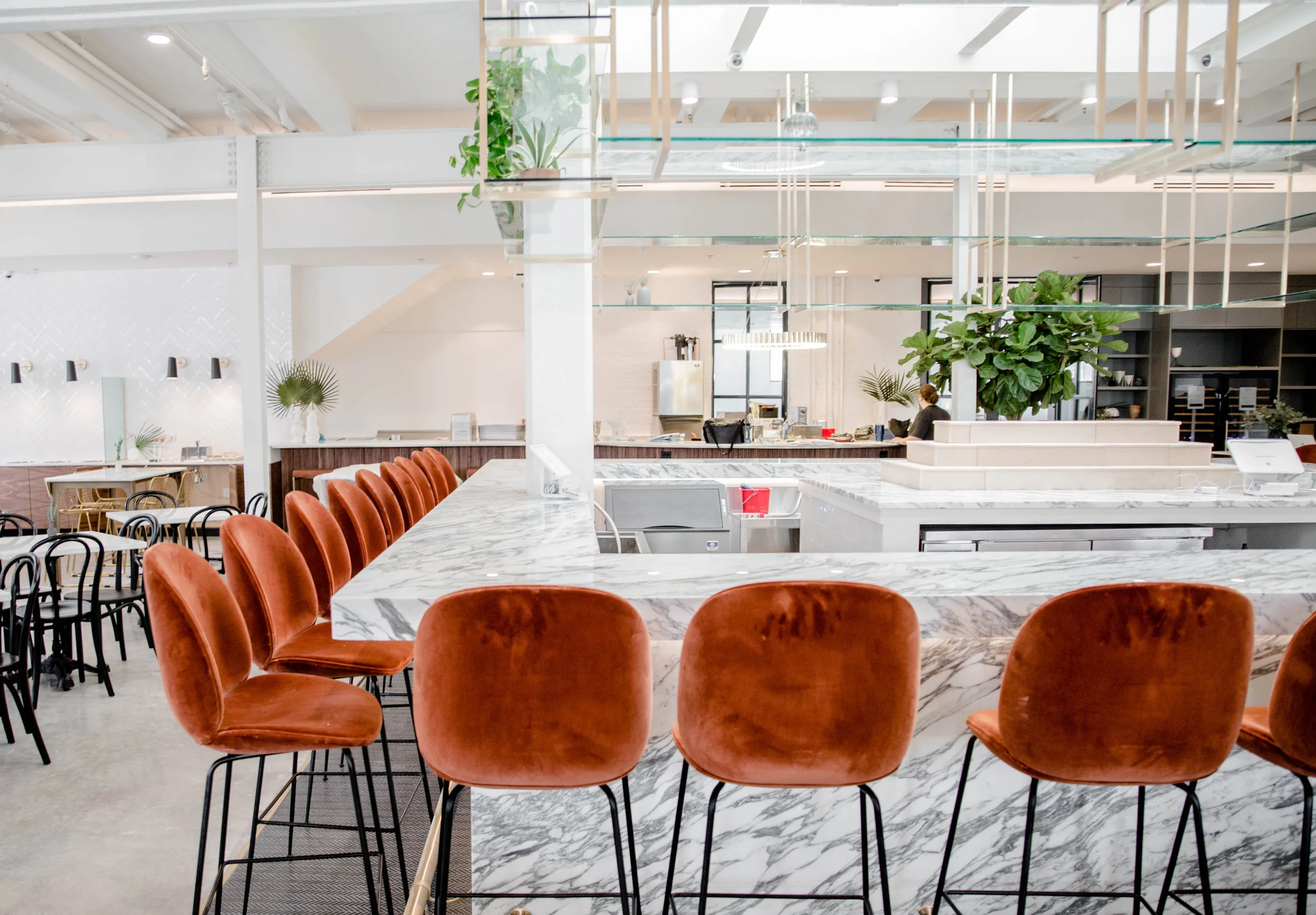 bell_butler_auction_house_market_02.jpg