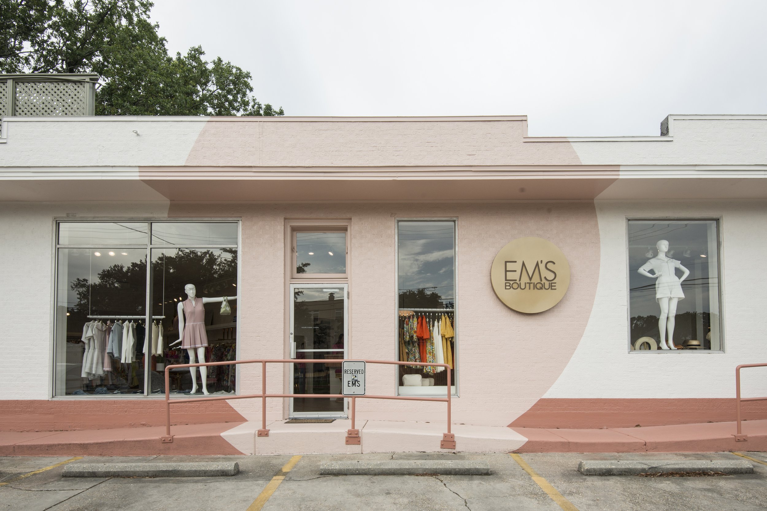 ems boutique_01.jpg